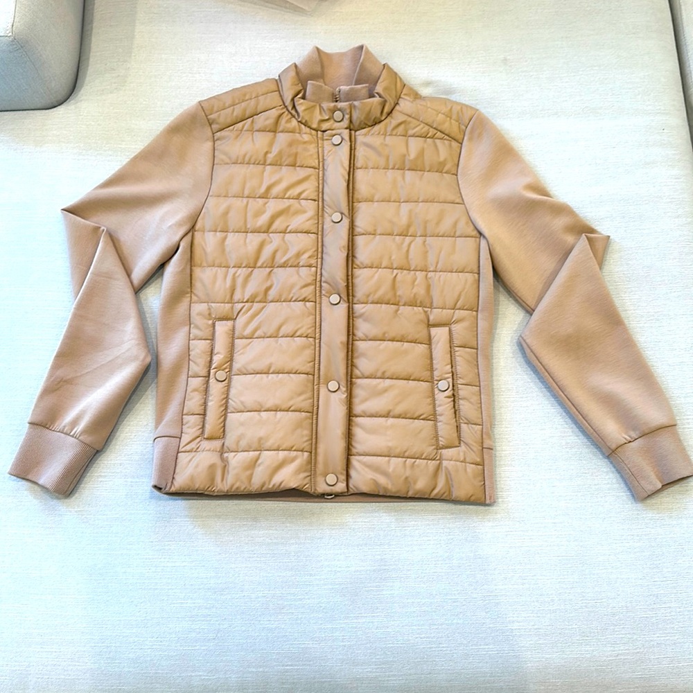 Reiss puffer jacket. Size 6 USA